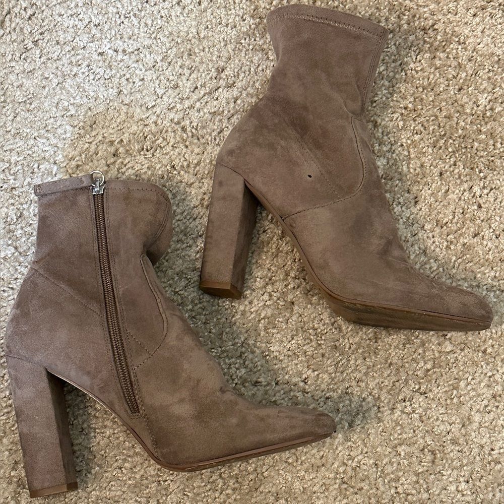 Steve Madden Taupe Block Ankle Booties Women's Sz 8